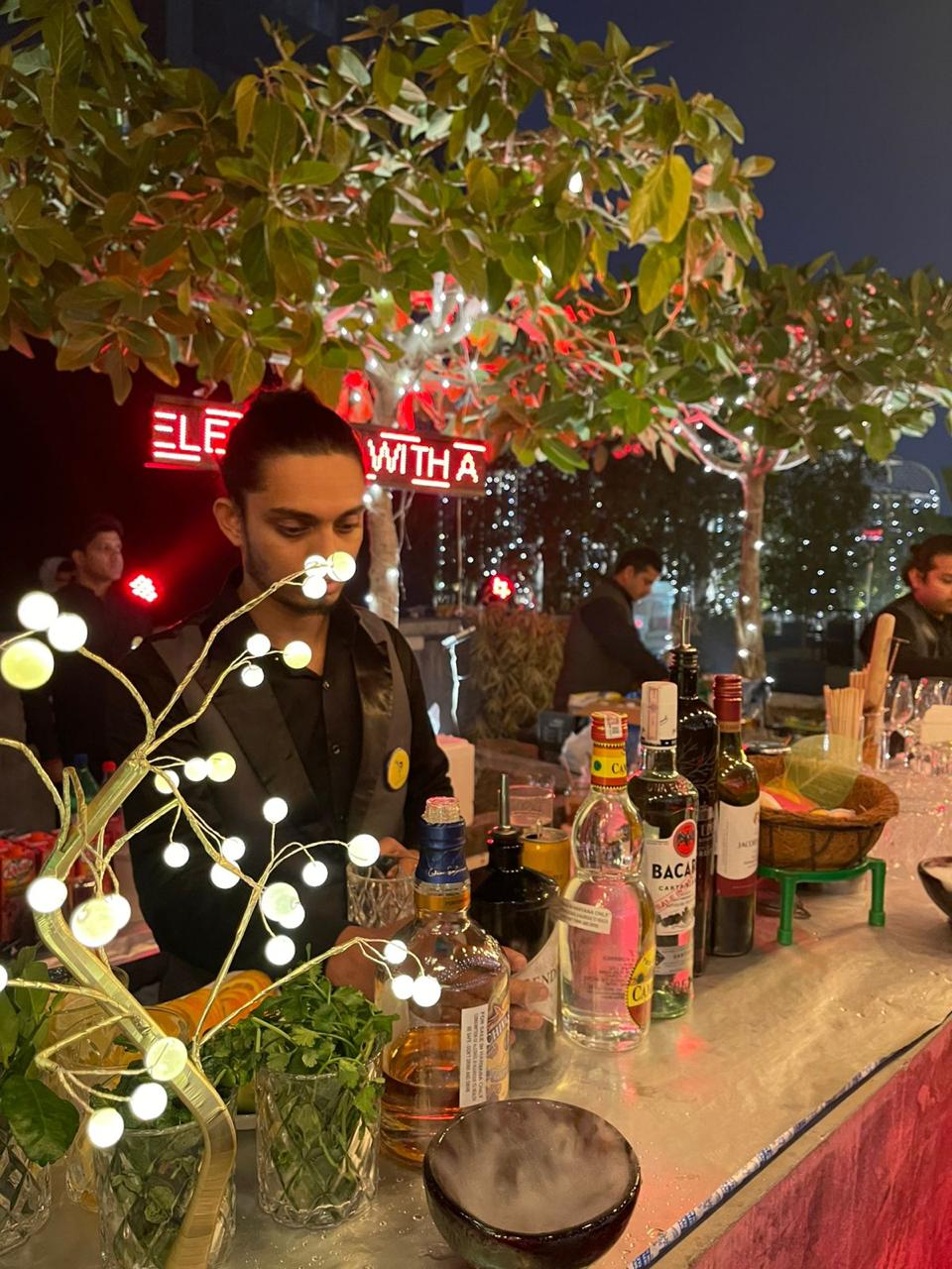 Creating unforgettable experiences with our personalized bartending services for every event